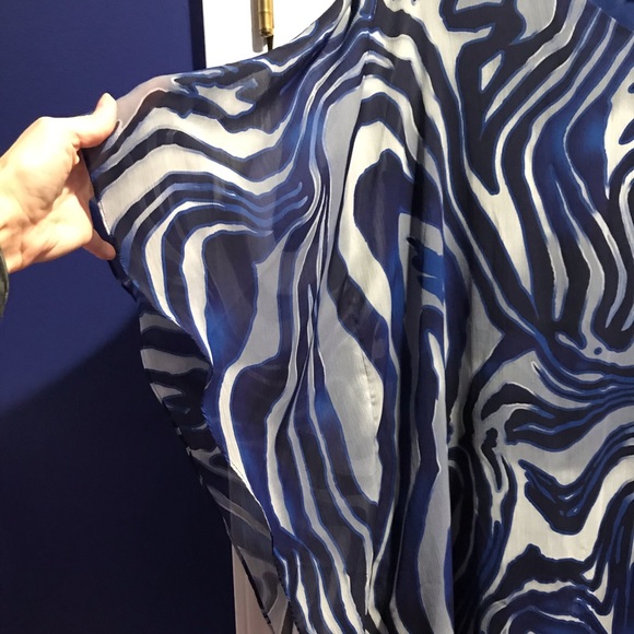 VT Luxe High Low Blue Zebra Print Maxi Dress - Picture 2 of 6